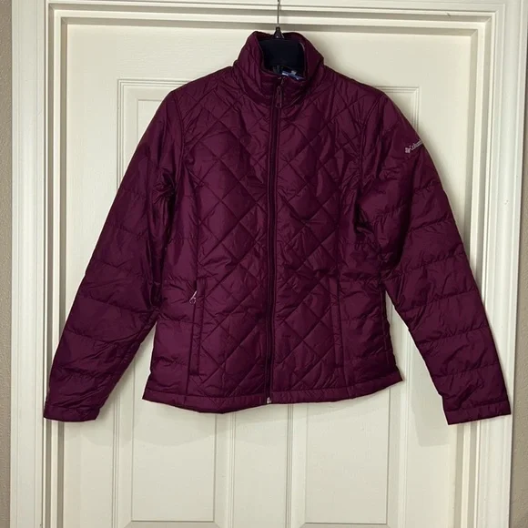 Columbia Marionberry Snowmelt Valley II Water Resistant Jacket -Size Small, NWT